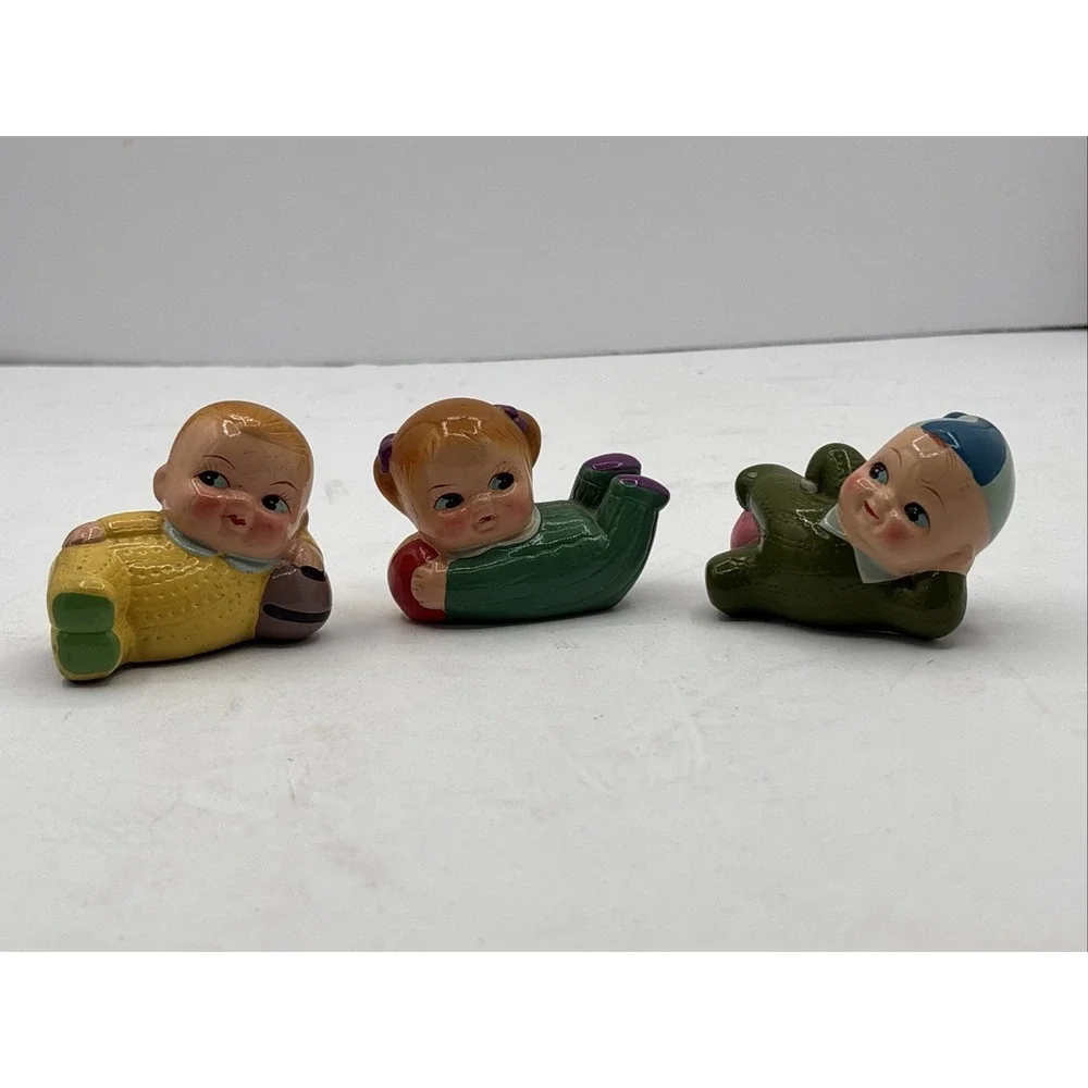 Vintage Chinese Pencil Sharpener Shanghai China 2 Set Of 3 Very Good Condition